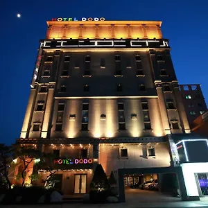 3* 酒店 Dodo Tourist
